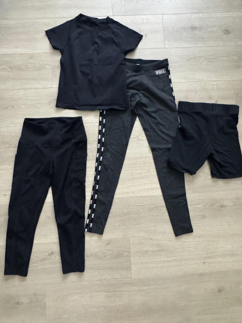 4-piece Women’s Workout Bundle